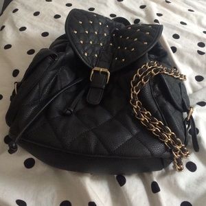 Aldo quilted back pack