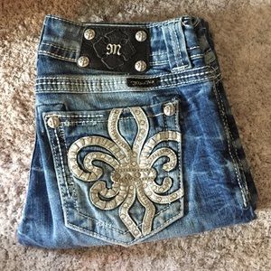 Buckle Miss Me Jeans, Size 28, Straight Leg