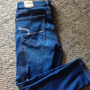 American Eagle hi-rise jegging crop