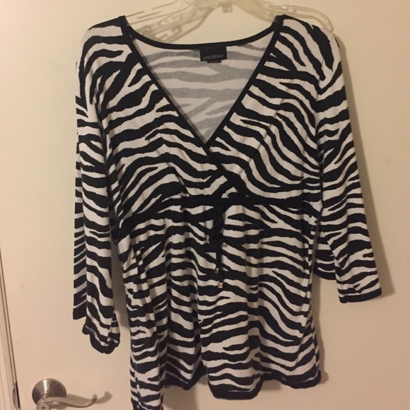 Quarter length top
