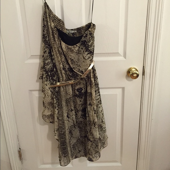 One shoulder python-print dress