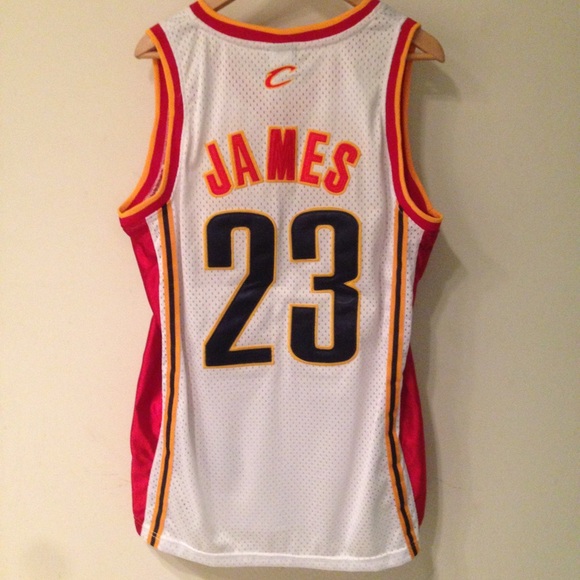 Lebron James jersey