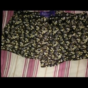 Miley Cyrus Very Short Shorts