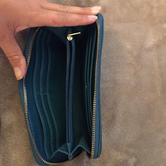 Wallet - Picture 2 of 2
