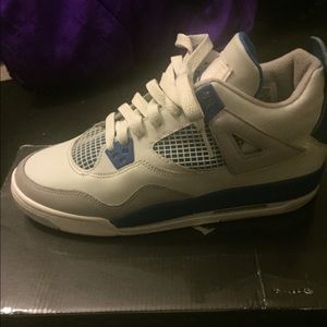Military Jordan 4s