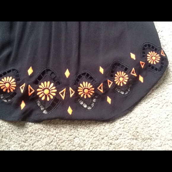 Bundle - Picture 2 of 4