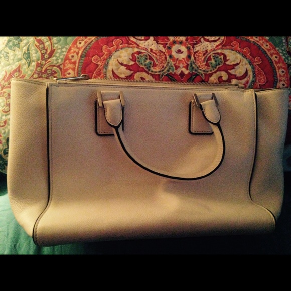 Authentic MICHAEL KORS optic white - Picture 4 of 4