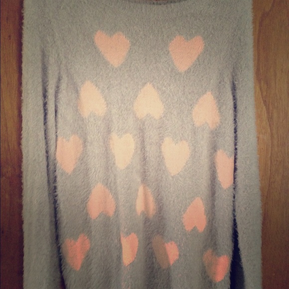 Grey fuzzy sweater with pink hearts💗 - Picture 1 of 2