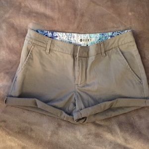 Roxy tan shorts