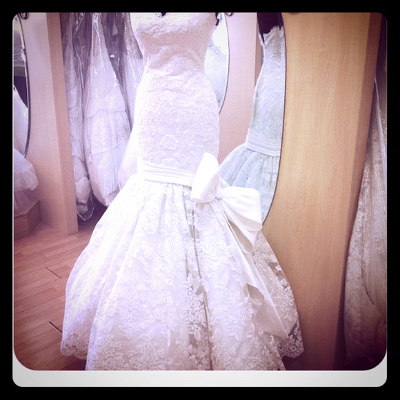 Custom Italian lace wedding dress w/ vail