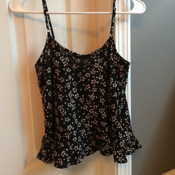 New Short black and white floral crop top - Picture 2 of 3