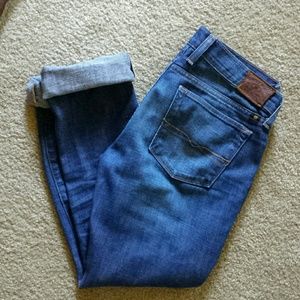 Sooo comfy lucky blue jeans.