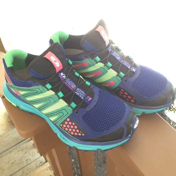 Solomon Walking Shoes