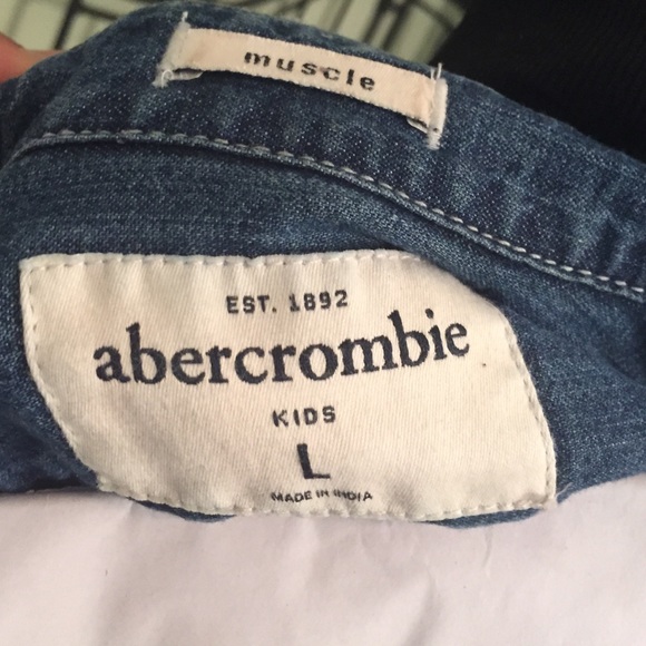 Boys Abercrombie L 10-12 years old Denim Shirt - Picture 2 of 4