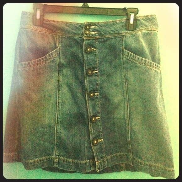 Denim skirt