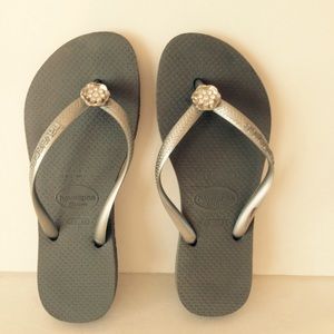 Havaianas Slim Flip Flop w/ Crystal Flower