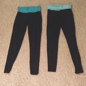 Bundle!! Two pairs of Aeropostale leggings