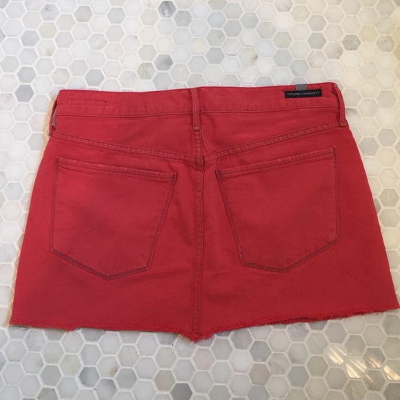 Citizens of humanity red denim skirt - Picture 2 of 2