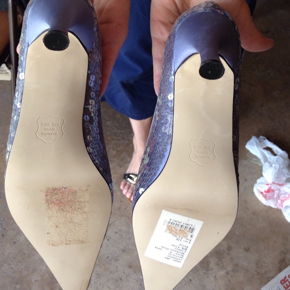 NWOT Silver-Blue Sequin Heels - Picture 3 of 3