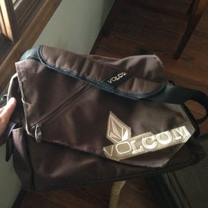 Over the shoulder Volcom backpack