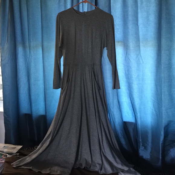 Grey long sleeve dress