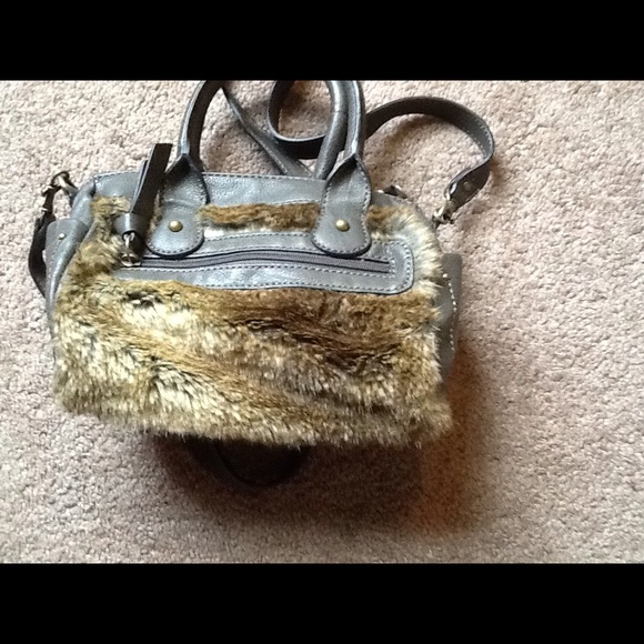 Bundle - Picture 2 of 3