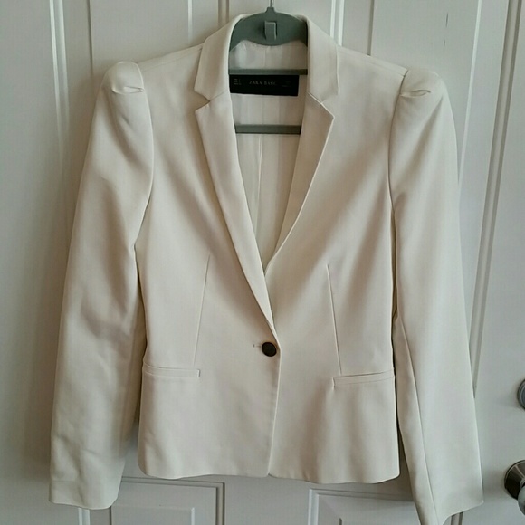 Off-white blazer