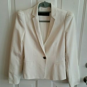 Off-white blazer