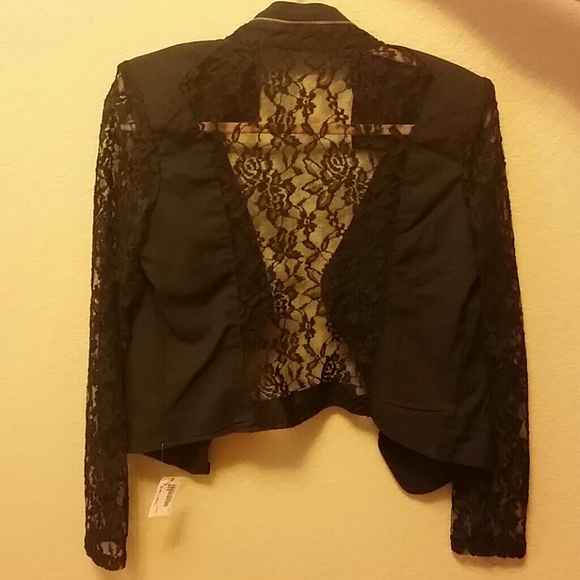 Jacket/Blazer - Picture 2 of 3