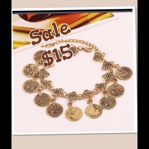 🎀 SALE - Pretty Gold Toned  Anklet/Bracelet
