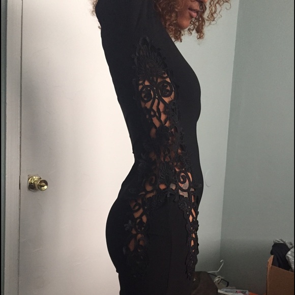 Dress - Picture 3 of 3
