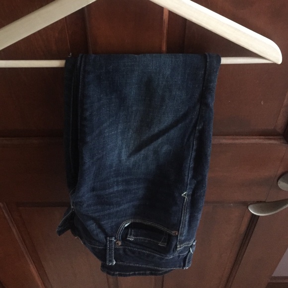 American Eagle Skinny Kick jeans