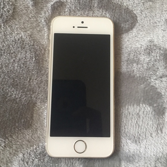 Gold IPhone 5s