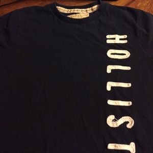 Men's Hollister t shirt