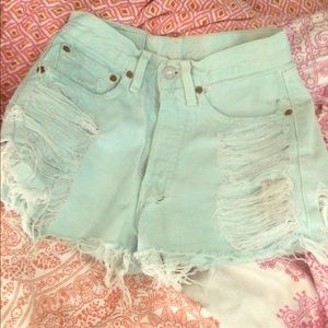 High waisted Levi Shorts