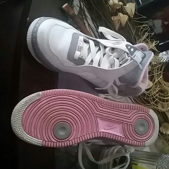 4.5y - Picture 3 of 3