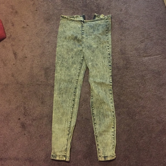 High waist blue jean pants with bows on back