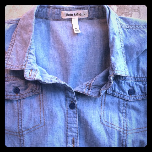 Denim 3/4 sleeve button down shirt!