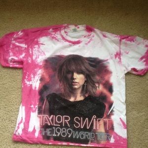 Taylor Swift Concert T-shirt