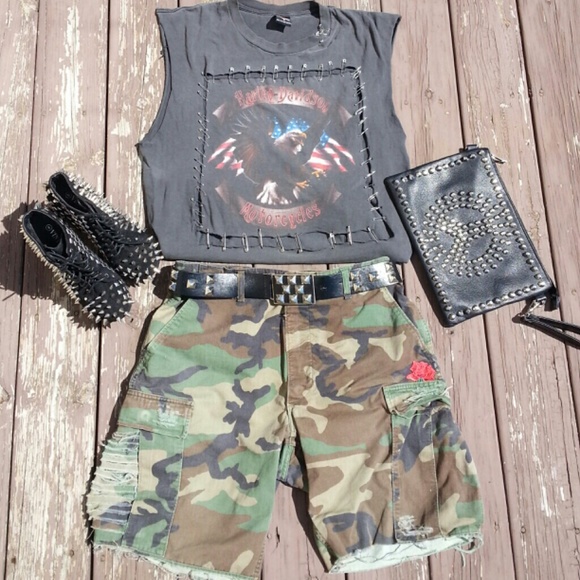 distressed army fatigue shorts