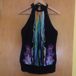 Colorful, flexible Bebe top