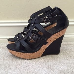 Black wedges