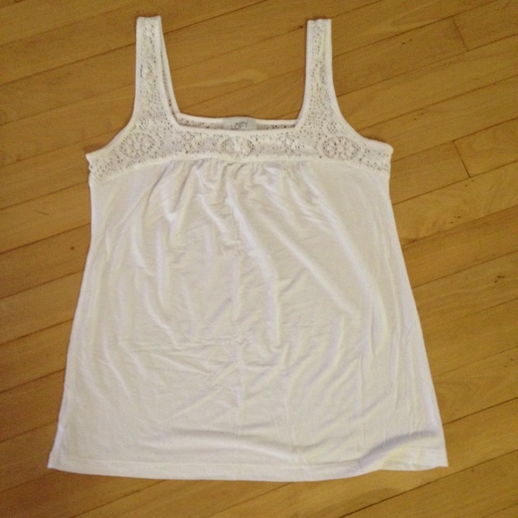 LOFT Crochet Swing Tank