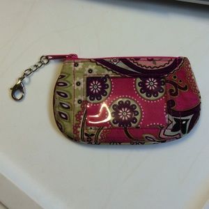 Vera Bradley Clip Zip ID in Very Berry Paisley