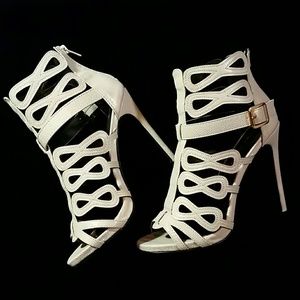 0h Yeah! These Heels Were Made 4 Poshing!