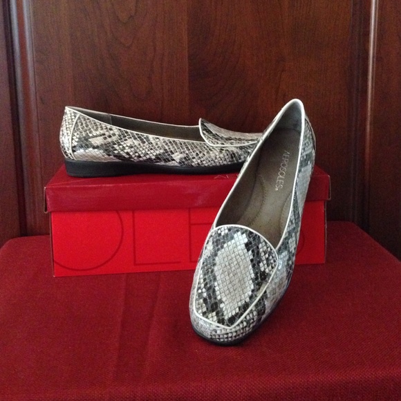 Aerosoles  Snakeskin Loafers