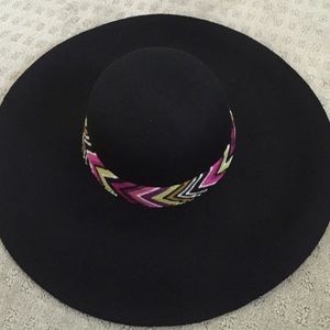 Black Floppy Hat