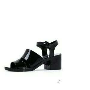 American Apparel jelly shoes heel