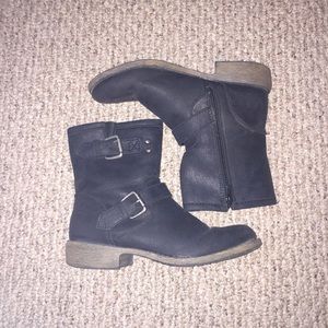 Rocket Dog Combat Boots