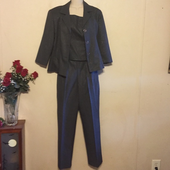 Breakin Loose Jackets & Blazers - 4/20.00 Size 9/10 3 piece suit